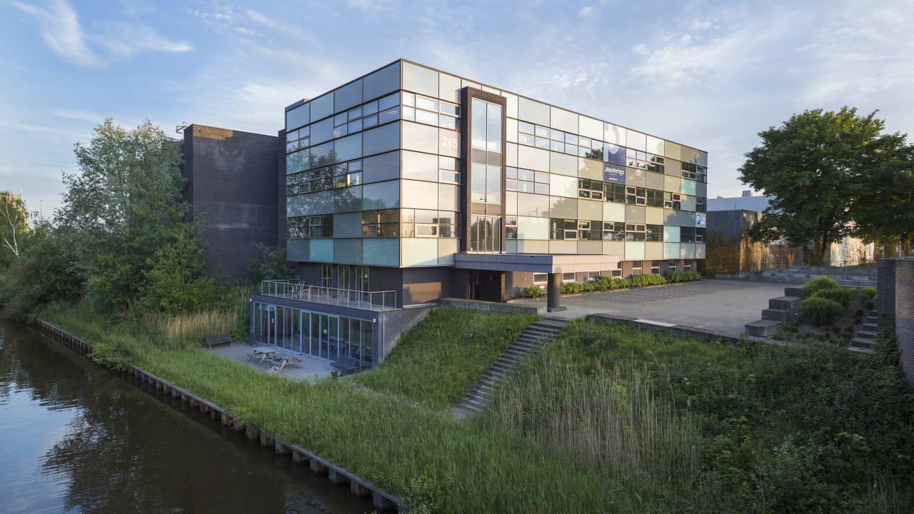 Place for Bizz b.v. Nuenen afbeelding 1